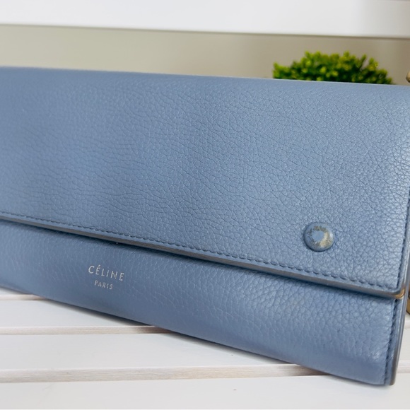 100% authentic Celine blue leather wallet - Picture 5 of 16